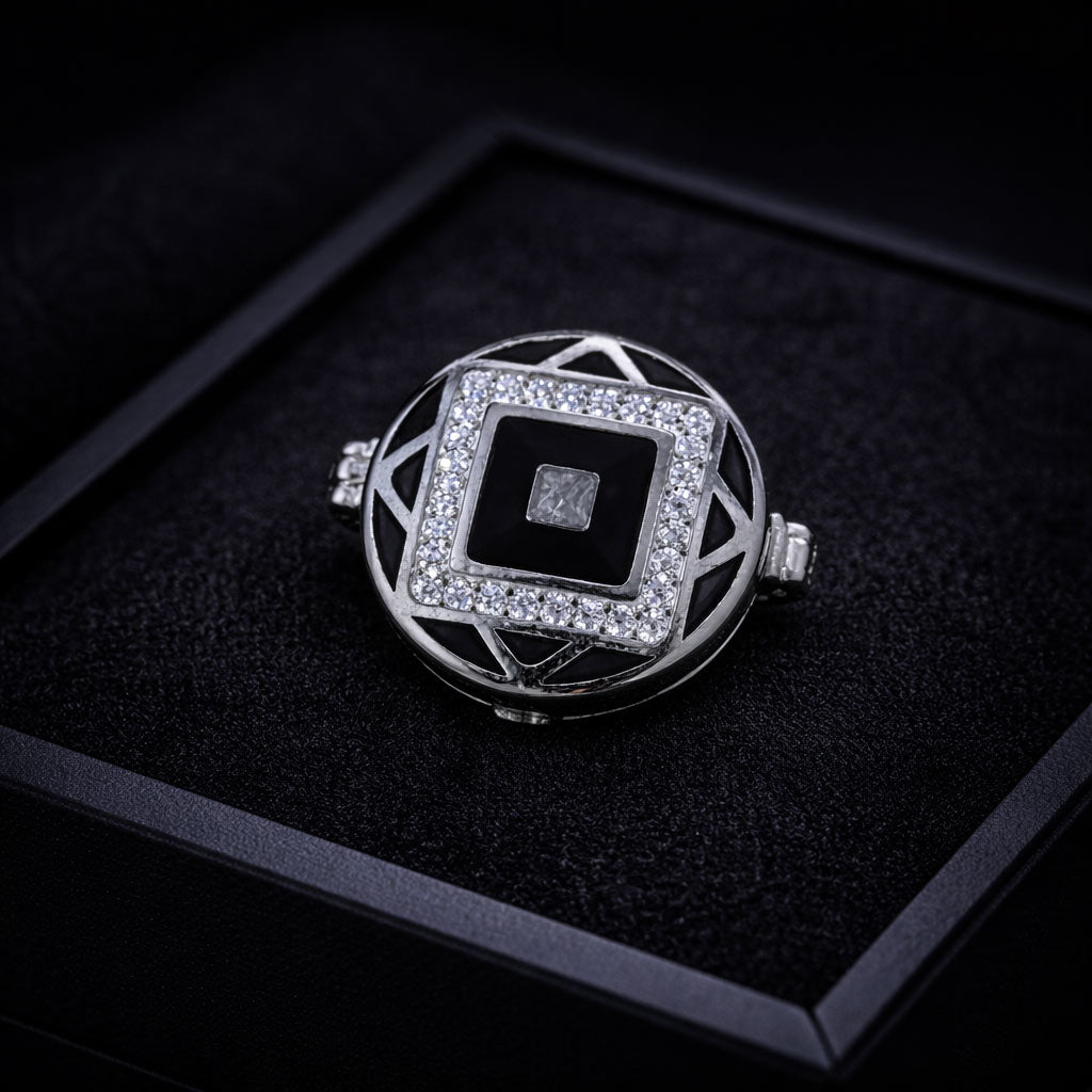 Eclipse - Silver Button