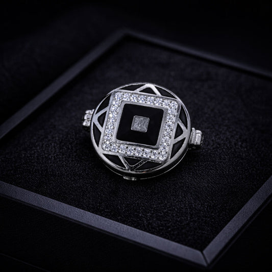 Eclipse - Silver Button
