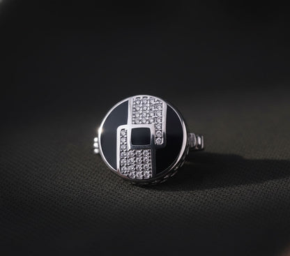 Nexus - Silver Button