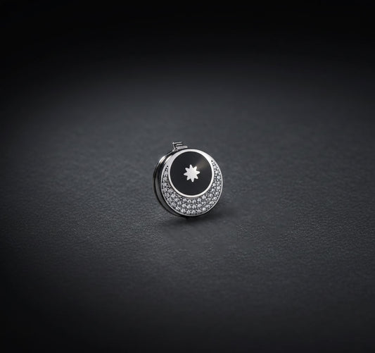 Luke - Silver Button