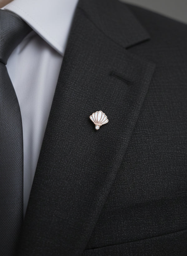 Maris - Silver Lapel Pin