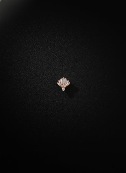 Maris - Silver Lapel Pin