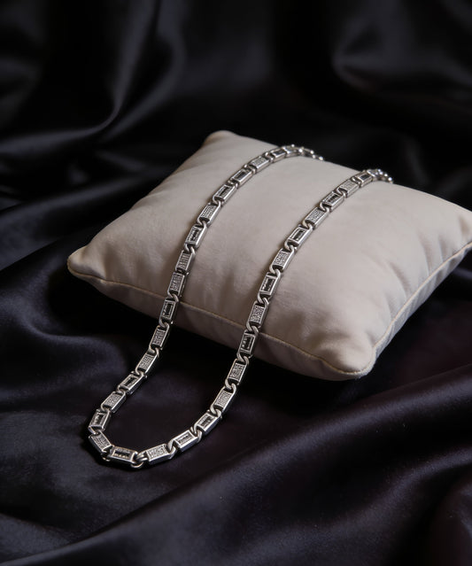 Vanguard - Silver Chain BY SH